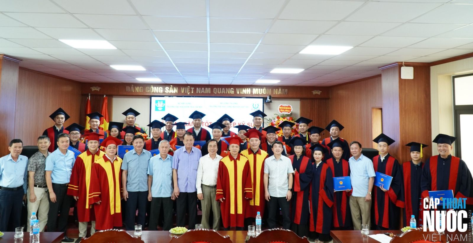 3205/Thêm 26 kỹ sư cấp thoát nước tốt nghiệp từ mô hình liên kết giữa cơ sở đào tạo và doanh nghiệp