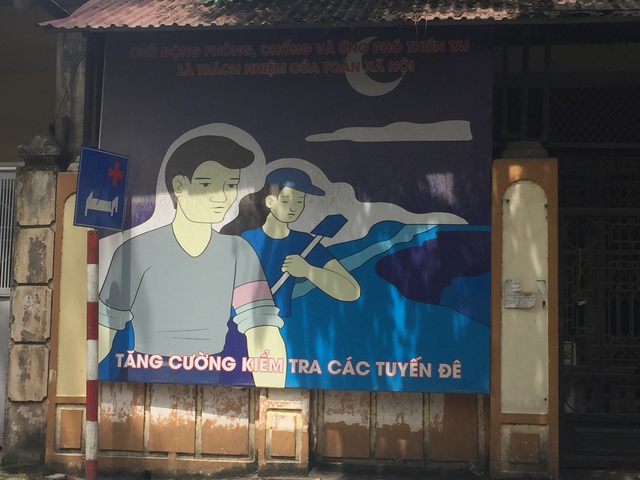 2487/Màu sắc phong phú trên từng điểm canh đê ở Hà Nội
