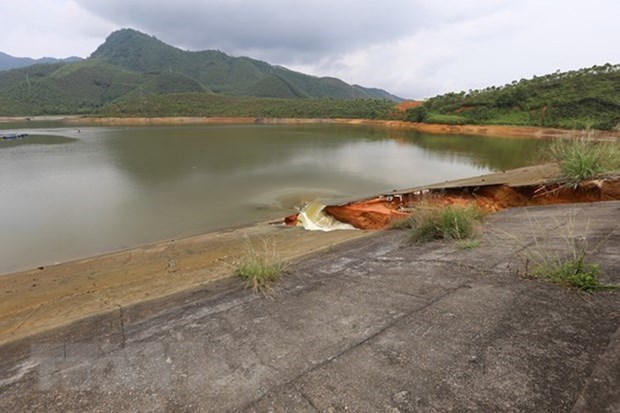 2634/Nhiều hồ chứa nước xuống cấp gây mất an toàn ở Hà Tĩnh