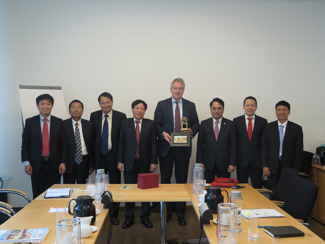 785/Vietnam Water Supply and Sewerage Association visits German Water Partnership