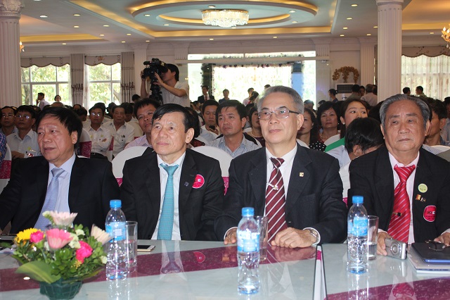 392/Tưng bừng Ngày 
