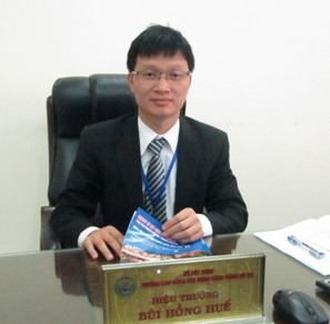 Ông Bùi Hồng Huế - Uỷ viên BCH