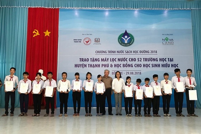 1335/Thạnh Phú, Bến Tre: Giải bài toán về nước sạch học đường