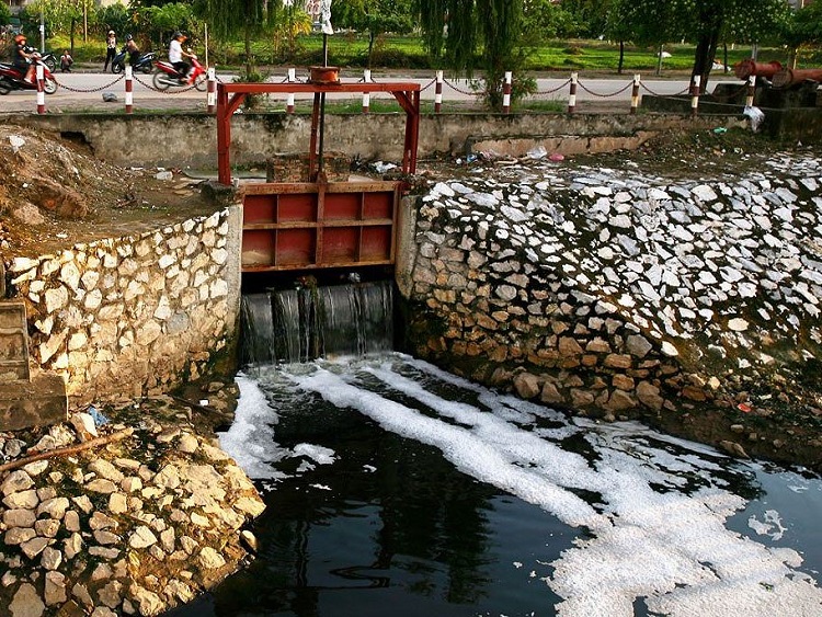 1015/Dự án Thoát nước và Vệ sinh môi trường tại Quảng Bình: Bất an vì nhà thầu phụ