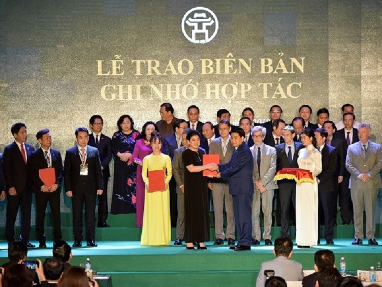 1201/200 triệu USD để xử lý bùn thải tại Hà Nội